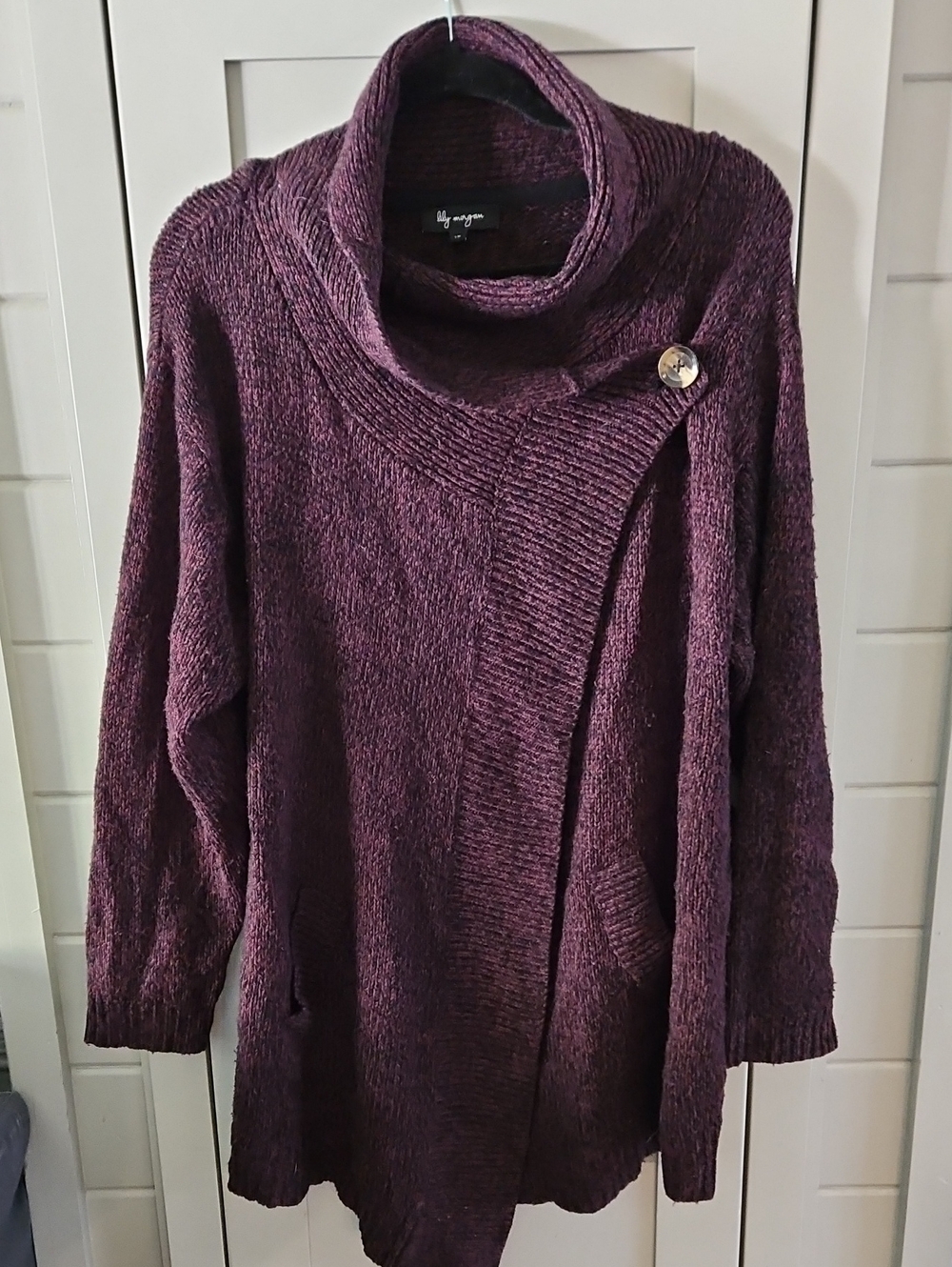 Cozy Women's Plum Chenille Sweater with Buttoned Cowl Neck Faux Pocket Sz1X